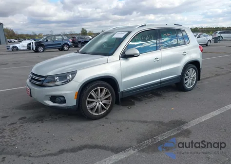 2013 Volkswagen Tiguan Se z USA, uszkodzony, nr VIN WVGAV3AX9DW570628